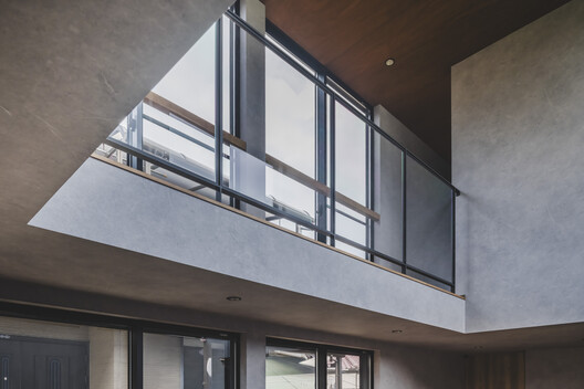 The House Apart / IGArchitects - Interior Photography, Stairs, Glass, Handrail