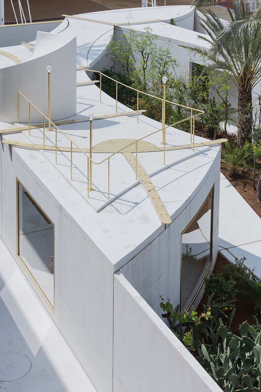 Choreographing Space: Architecture and Dance as Interdisciplinary Practices - Image 33 of 40