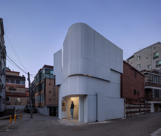 One House 2 / DRAWING WORKS - Exterior Photography, Concrete