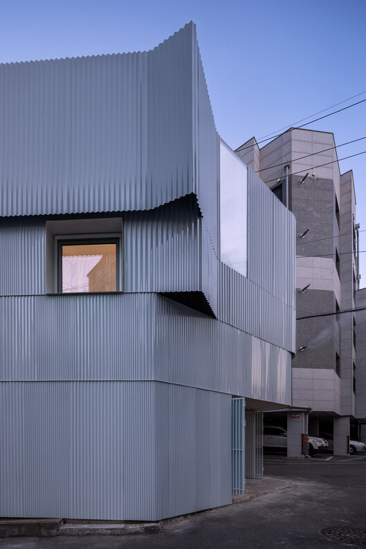 One House 2 / DRAWING WORKS - Exterior Photography