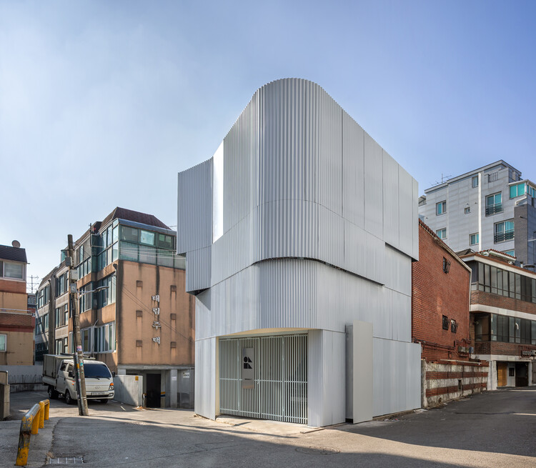 One House 2 / DRAWING WORKS - Exterior Photography, Concrete