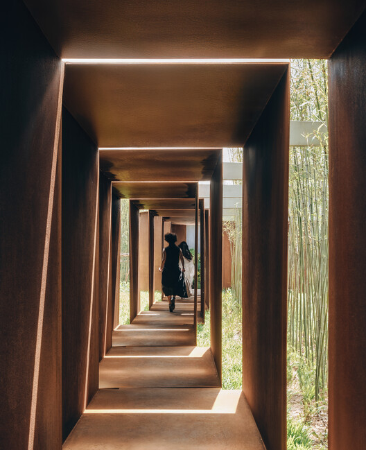 铁岗河驿站：步花洄 / 大料建筑 + 陈卓 - 室内图, 木头