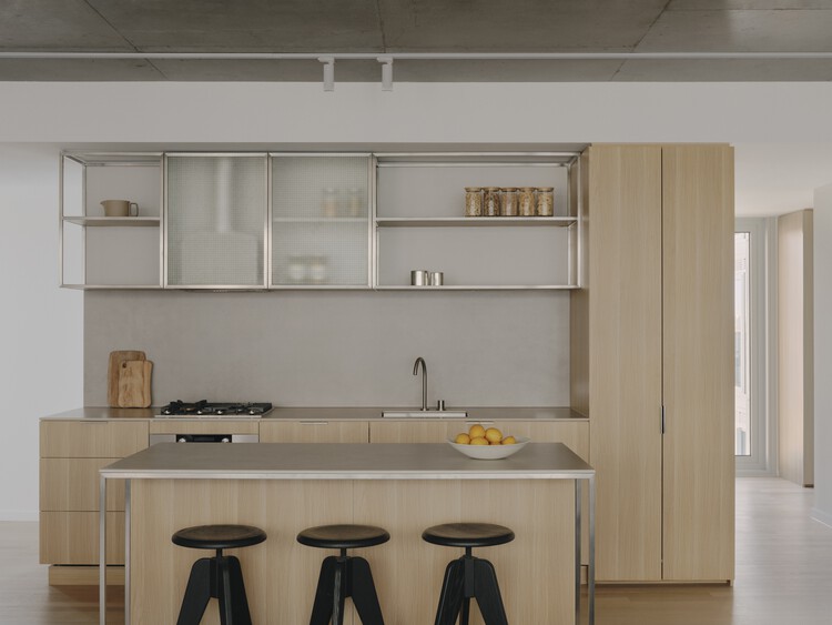 Brunswick Yard/Carr Complejo residencial - óptica interior, cocina, madera, encimera, mesa, sillas