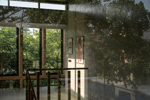 Banyan Tree House  / Anonym - Image 12 of 32