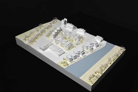 Lake 11 Home & Park / Coldefy + DDS Lake 11 Home & Park / Coldefy + DDS - Image 12 of 29