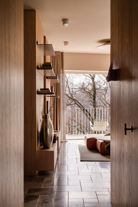 Luxury Apartament in Poznań / Studio GAB Luxury Apartament in Poznań / Studio GAB - Interior Photography, Wood, Lighting, Chair