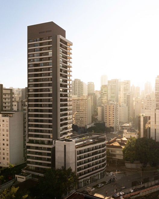 Edifício Esquina / UNA Barbara e Valentim - Fotografia de Exterior