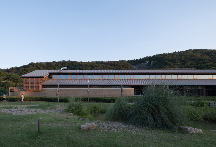 南京汤山猿人洞景区配套建筑 /  东大院 ATA工作室 - 2 的图像 35