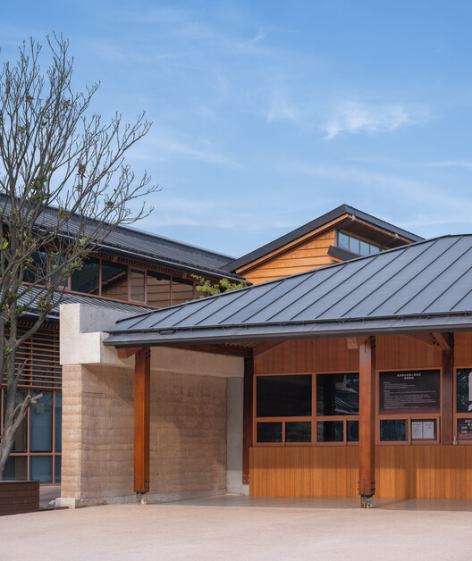 南京汤山猿人洞景区配套建筑 /  东大院 ATA工作室 - 建筑图, 木头