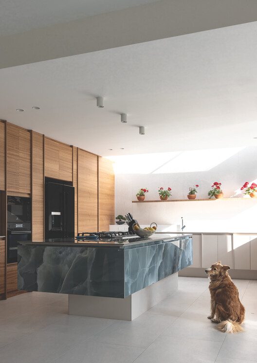 Dominga/Nicholas y Nicholas - Fotografía interior, cocina, encimeras, madera, iluminación