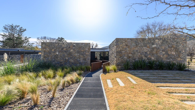 Arquitectos de Unduente / Paolini - Imagen 1 de 21