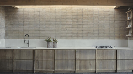 Casa JM / LOTE STUDIO + Ignacio Ferreira - Fotografía interior, Cocina, Encimera