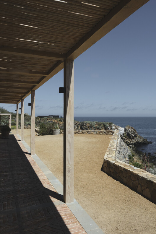 Casa JM / LOTE STUDIO + Ignacio Ferreira - Imagen 6 de 24