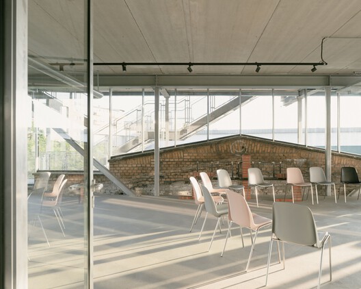 Center for Art and Urbanistics / Peter Grundmann Architekten - Interior Photography, Glass, Beam