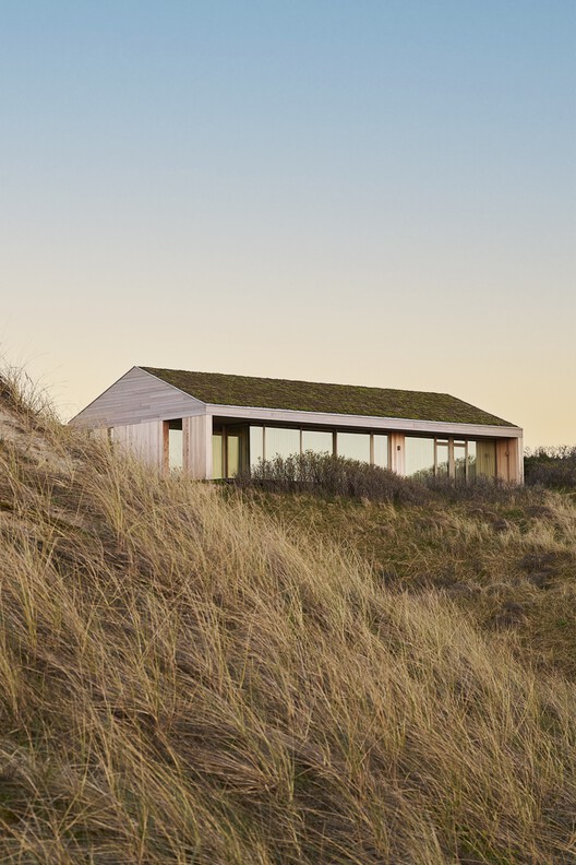 La Cour Retreat  / N+P Architecture - Exterior Photography