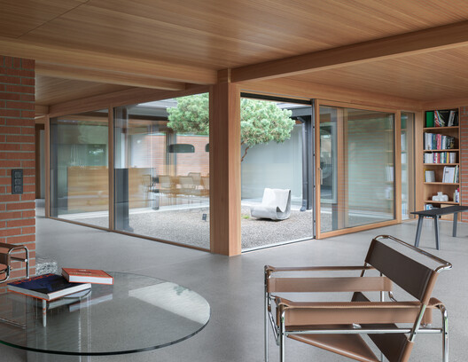 Casa Sunnehaldenstrasse / DHPA Casa Sunnehaldenstrasse / DHPA - Fotografia de Interiores, Madeira, Vidro