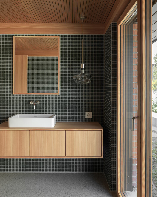 Casa Sunnehaldenstrasse / DHPA Casa Sunnehaldenstrasse / DHPA - Fotografia de Interiores, Banheiro, Vidro