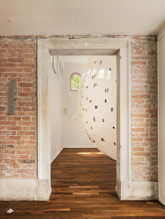 The Korean Pavilion at the 2025 Venice Biennale Marks 30 Years with “Little Toad, Little Toad: Unbuilding Pavilion” - Image 18 of 32