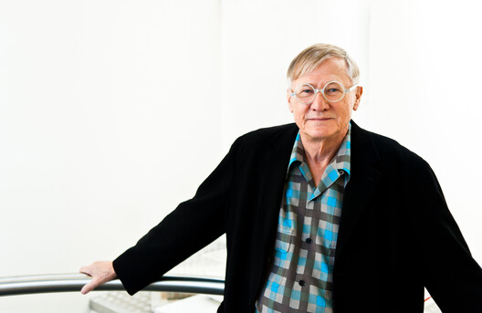 Nicholas Grimshaw, British High-Tech Architecture Pioneer and Founder of Grimshaw, Passes Away at 85