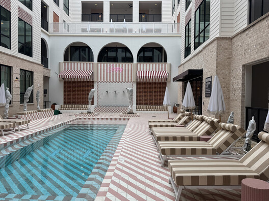 Curb Appeal, Elevated: The Benefits of Custom Aluminum Canopies Curb Appeal, Elevated: The Benefits of Custom Aluminum Canopies - Image 9 of 9