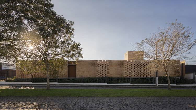 Casa Aura / Presente Estúdio - Imagem 6 de 26