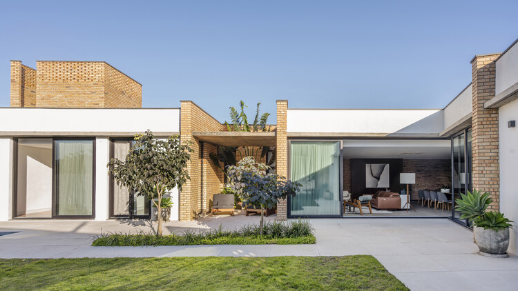 Casa Aura / Presente Estúdio - Fotografia de Exterior, Fachada, Aido