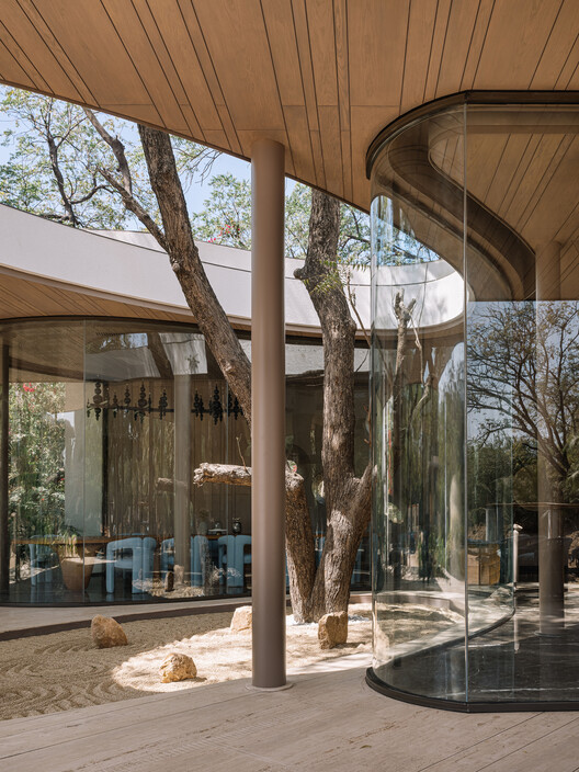 Gathering Grove Residence / R+R Architects - Image 6 of 19