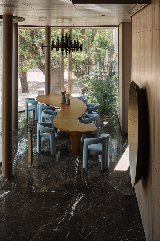 Gathering Grove Residence / R+R Architects - Interior Photography, Dining room, Wood, Lighting, Chair, Glass