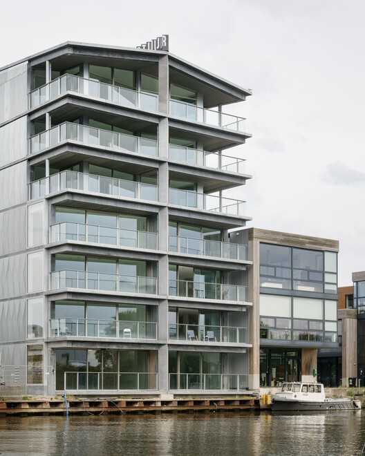 Nautical Residential Beacon / Civic Architects Nautical Residential Beacon / Civic Architects - Exterior Photography, Balcony