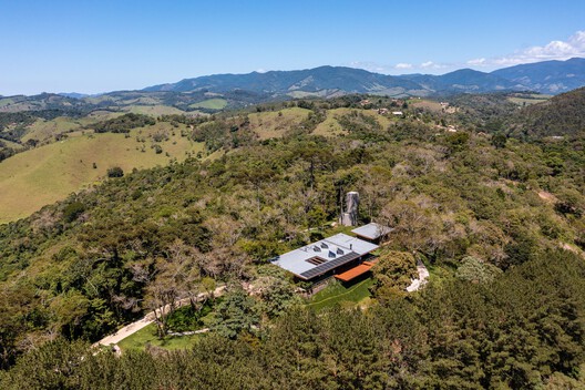 Cabana da Mantiqueira / Sabella Arquitetura - Imagem 6 de 23