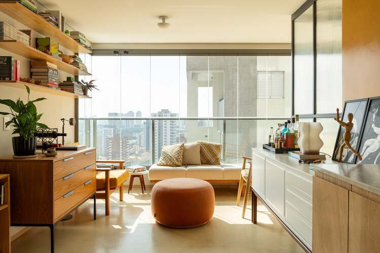 Puzzle Apartment / Bruno Kim Arquitetura - óptica interior, madera, sillas, mesa, iluminación, vidrio