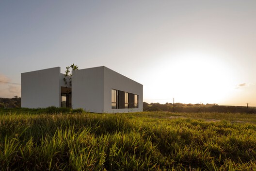 Casa Chico / NEBR arquitetura Casa Chico / NEBR arquitetura - Fotografia de Exterior