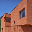 Casa C104-9 / AEA_ATELIER Architectos espaciales - Fotografía exterior, ladrillos, fachadas