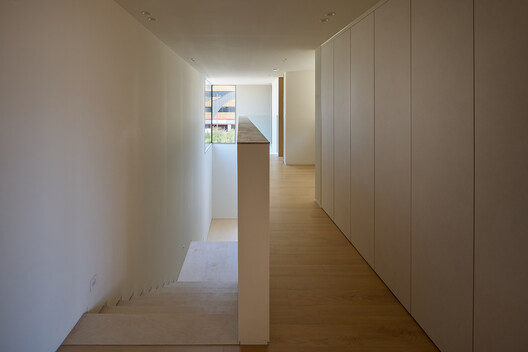 C104-9 House / AEA_Atelier Espace Architectes - Image 14 of 32