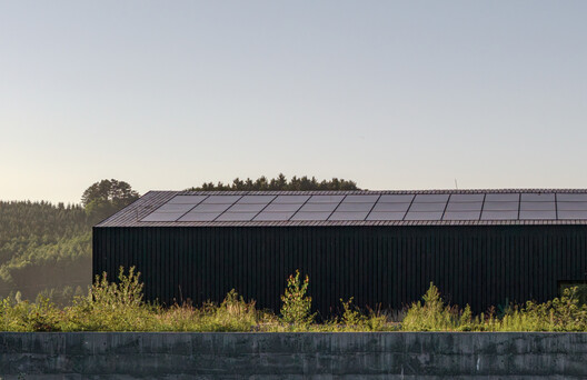 Sede y Showroom de Janošík / Jakub Janošík - Fotografía exterior