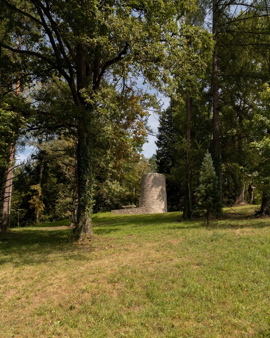 A Capela  / Berger Parkkinen + Architects - Imagem 2 de 18