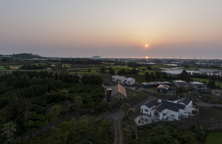 Watarstay [Wa:Tar] / 100A associates - Imagem 8 de 25