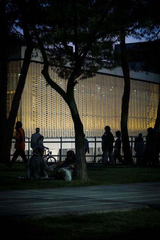 City Theater of Qazvin / GRI co. (Golden Rectangle Idea Consulting Engineers) - Exterior Photography