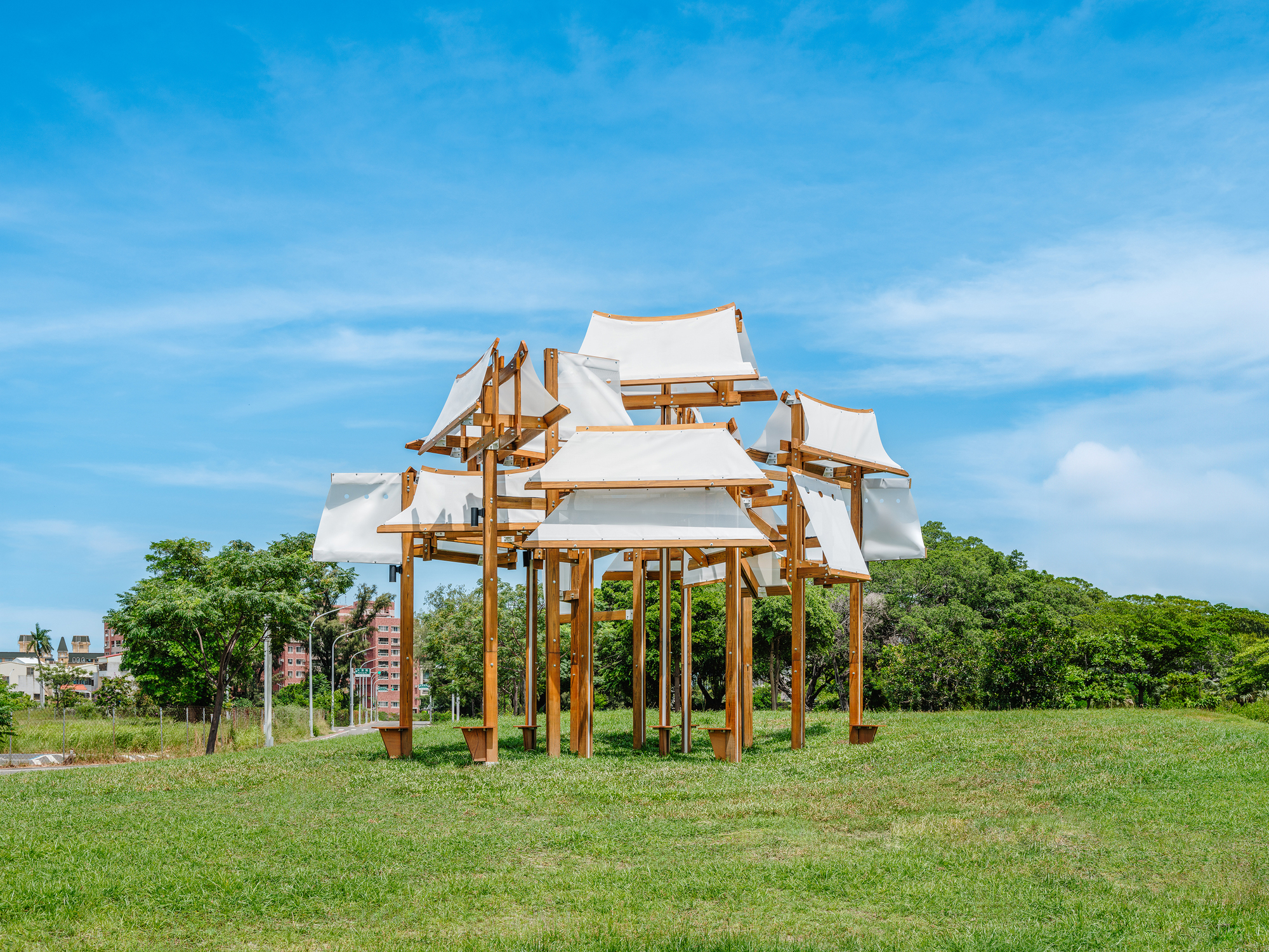 Sailing Castle Hai'an / Cheng Tsung FENG Design Studio