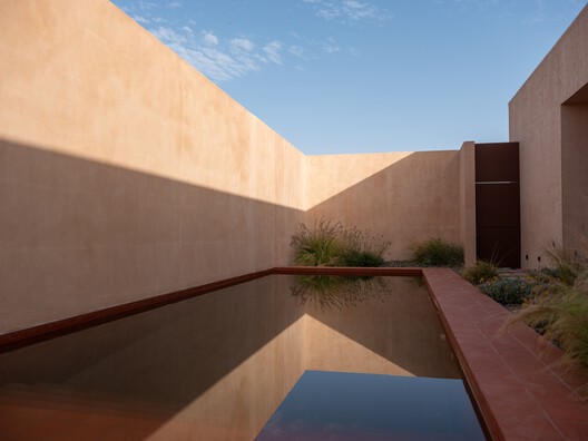 Casa Homa / HOMA Studio - Imagem 7 de 24