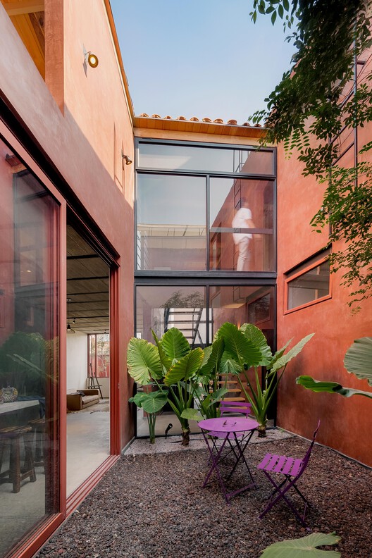 Red House/JDR Architects - Fotografía interior, puertas, balcón
