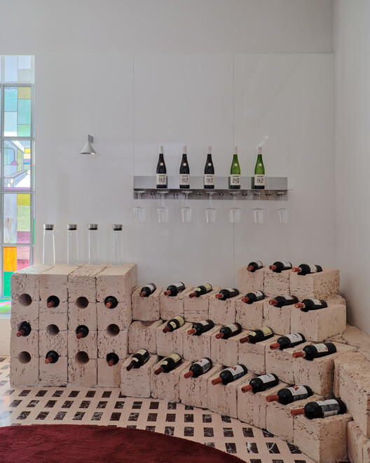 Six Coffee + Wine cafe / NAAW - Interior Photography