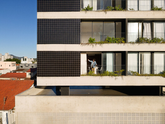 Edifício Botânico / Terra e Tuma Arquitetos Associados - Fotografia de Exterior, Balcão
