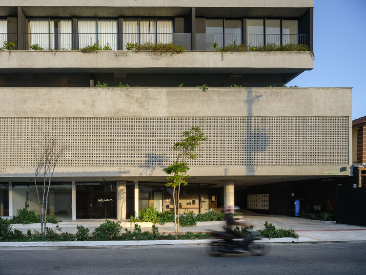 Edifício Botânico / Terra e Tuma Arquitetos Associados - Fotografia de Exterior, Balcão, Concreto