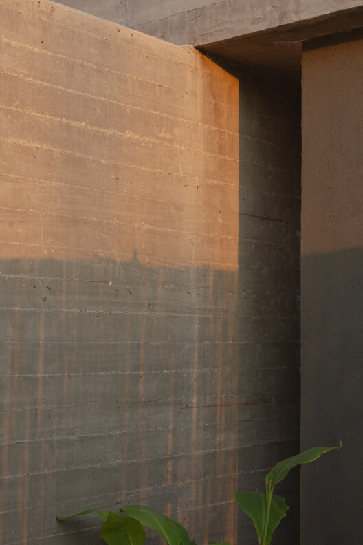 Casa Ringo / UNO MÁS UNO Arquitectos - Fotografía interior, Madera, Concreto