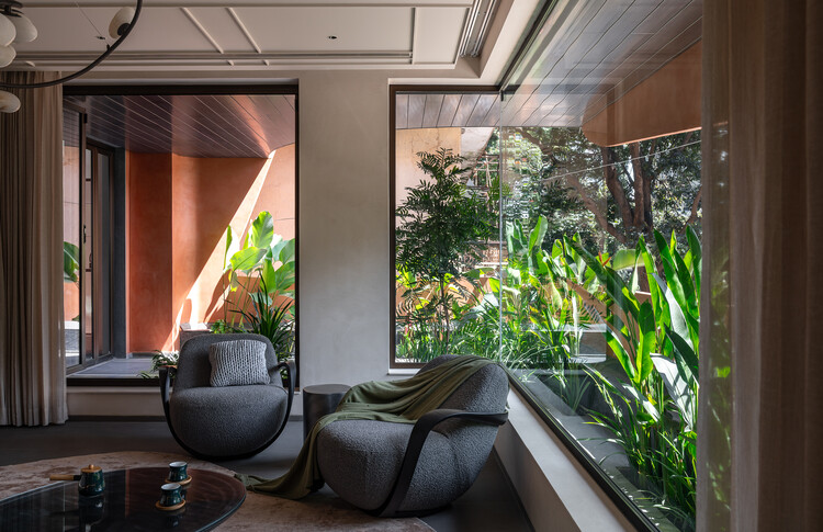 Bhurat/Cadence Architects for Living - Fotografía interior, sala de estar, sillas