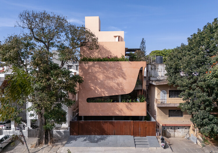 Bhurat / Cadence Architects Residence-Figura 1 de 17