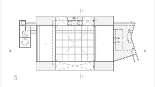 Edificio Administrativo de la Universidad Estatal de Maringá y Agencia Bancaria  / Verri & Galvão Arquitetos - Imagen 13 de 15