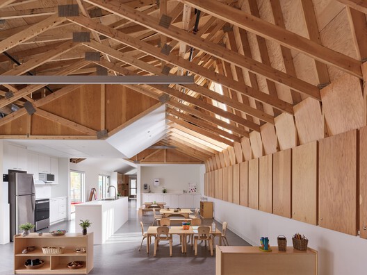 'sʔitwənx UBC Okanagan Child Care / Public Architecture + Design  - Interior Photography, Wood, Beam