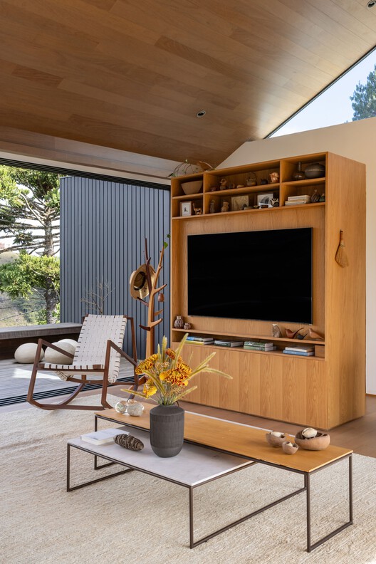 Casa Tikira / Shinagawa arquitetura - Fotografía interior, Madera, Sillones, Estanterías, Sillas